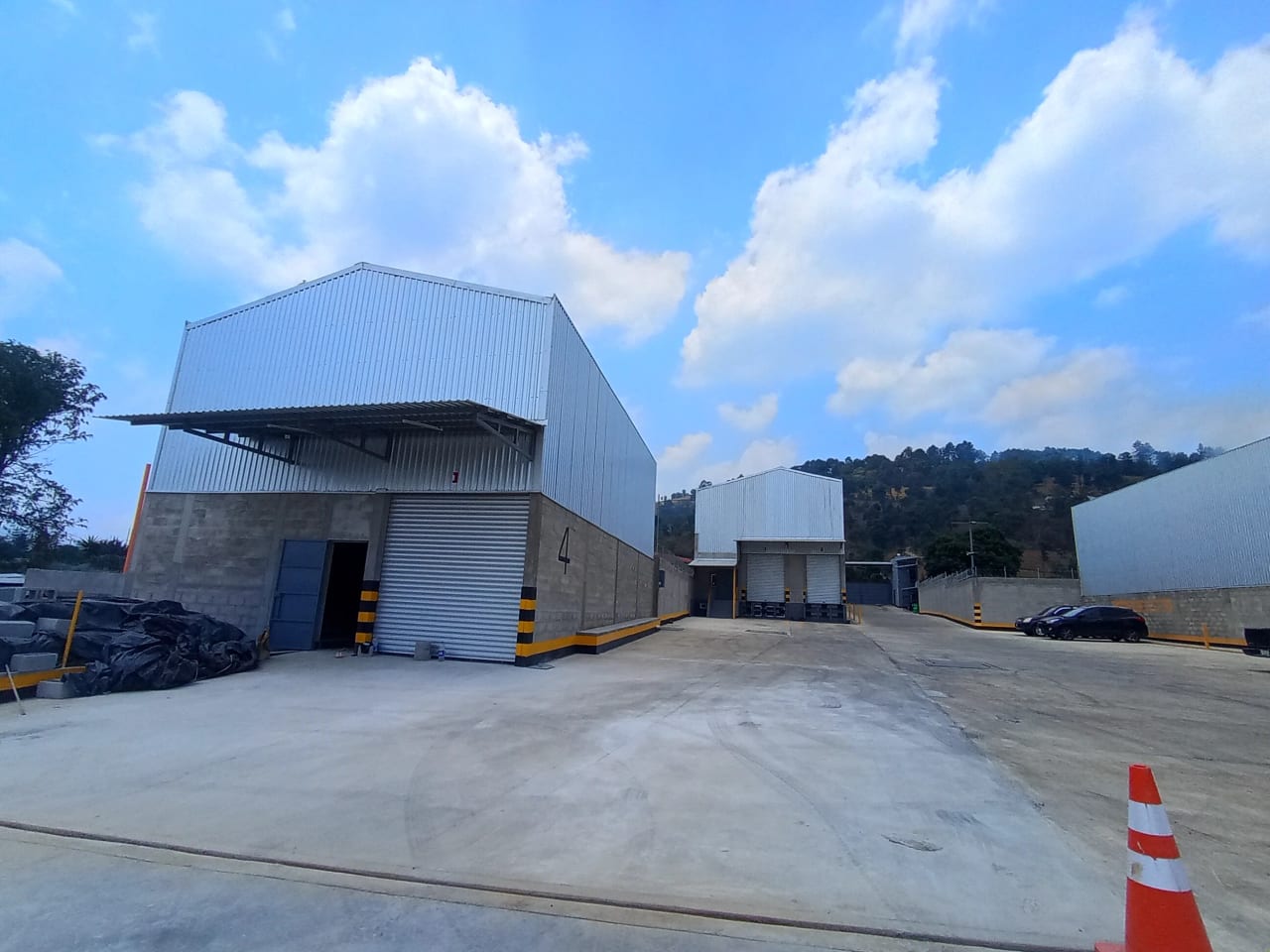 Bodega Versátil de 130 m² | En Complejo Industrial, San Andrés Itzapa Chimaltenango — foto 1 de 6