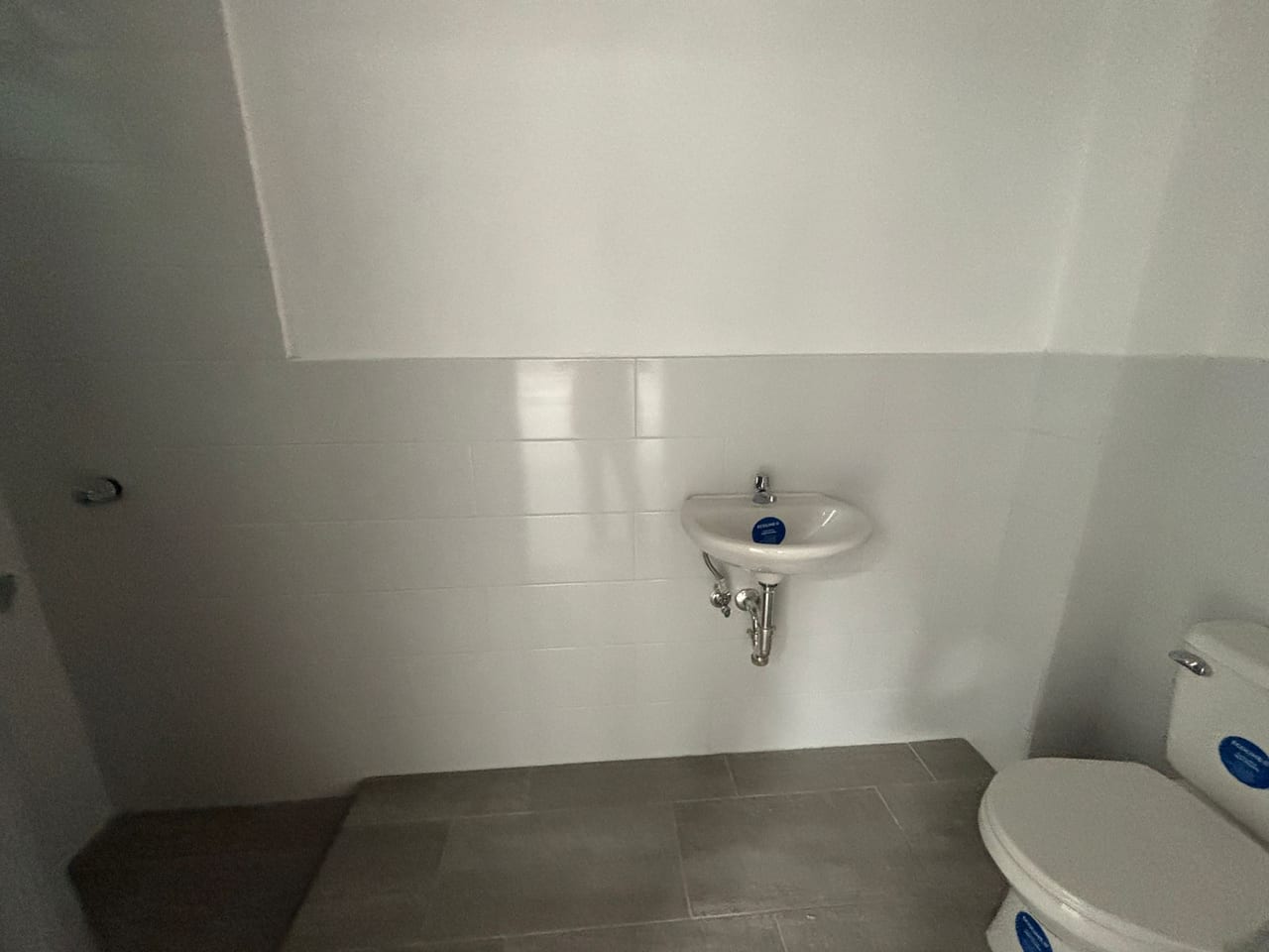 Ofibodega A en Renta desde 468.60 m² cerca de la Vas — foto 10 de 10