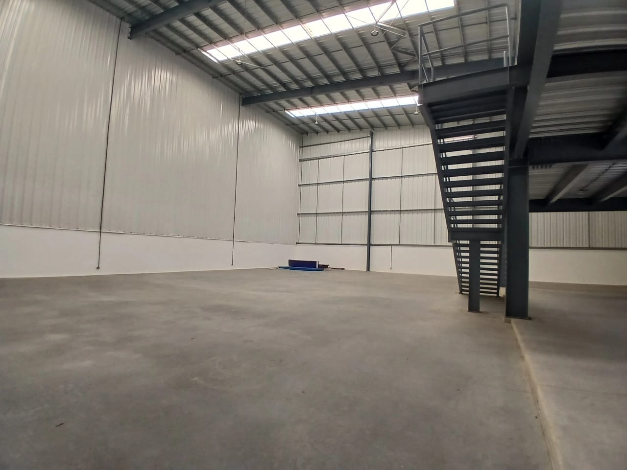 Bodega Industrial EN RENTA - AMATITLÁN 🚛 — foto 5 de 8