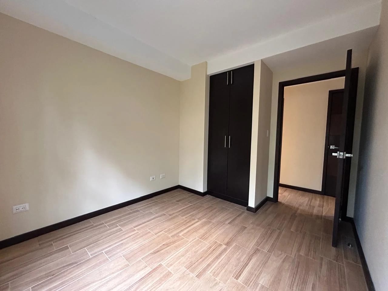 Apartamento Boutique en Venta Zona 15 VHII — foto 9 de 16