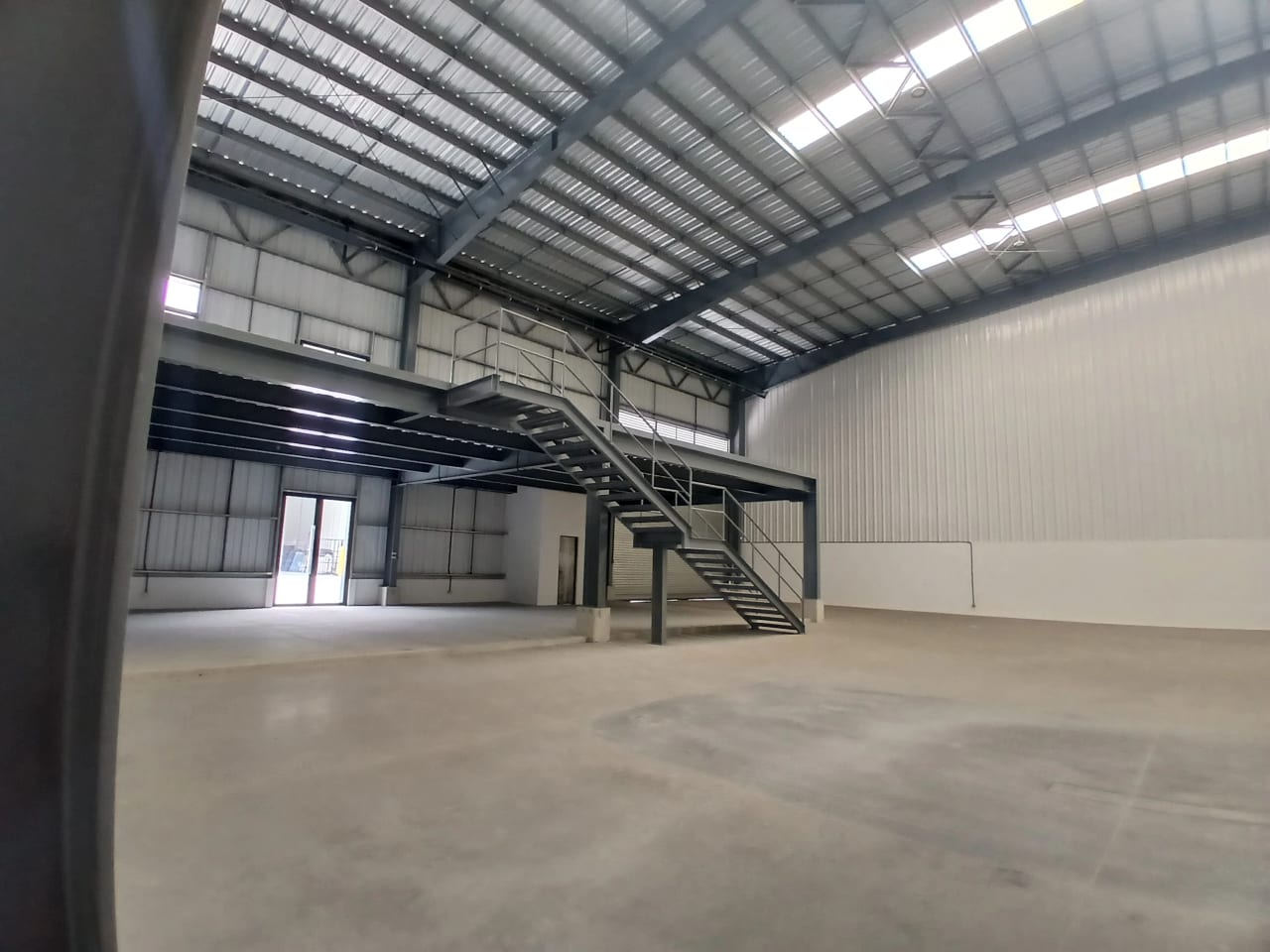 RENTA: Bodega Industrial – Complejo GAMMA — foto 5 de 9