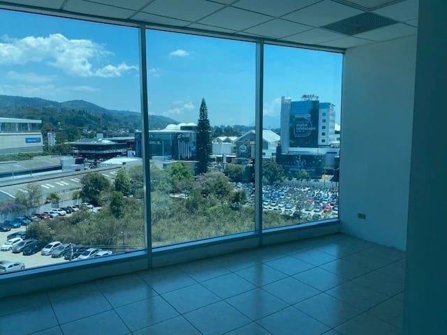 Venta / Alquiler Oficina Zona Pradera Zona 10 — foto 9 de 9