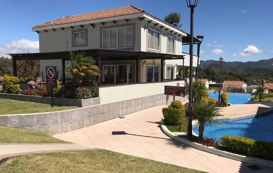 Casa en renta en condominio Alamedas de Santo Domingo, Fraijanes — foto 17 de 17