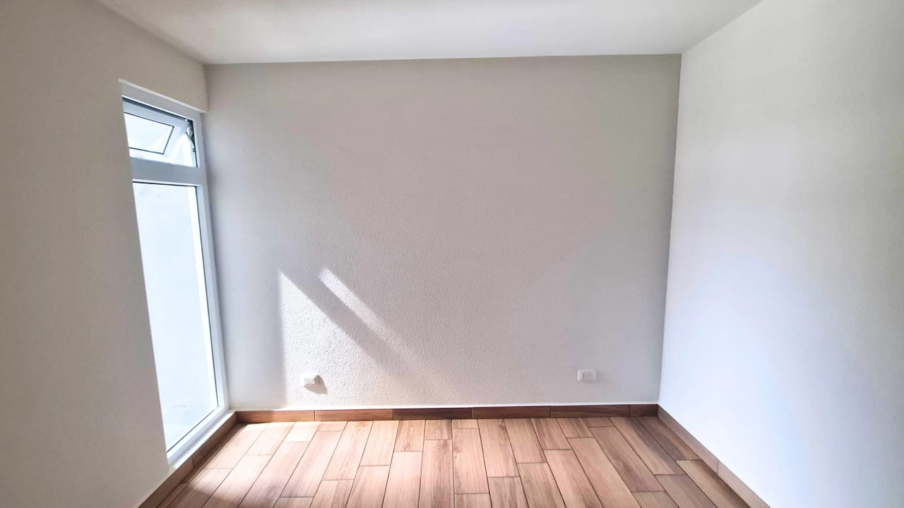 Apartamento en venta en zona 17, Lares 17. — foto 5 de 15