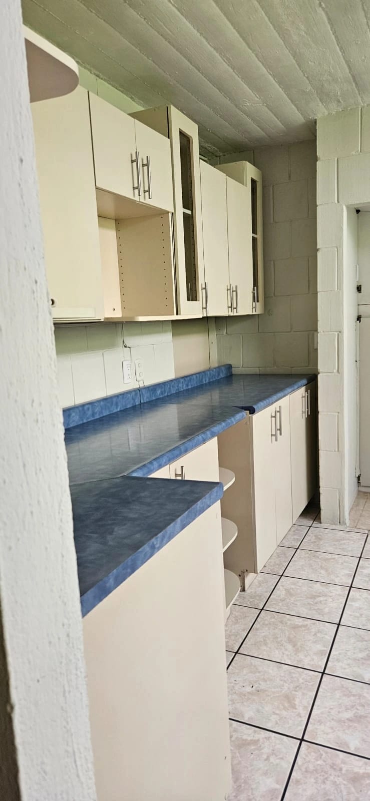 Casa amplia en venta zona 2 de Mixco — foto 4 de 12