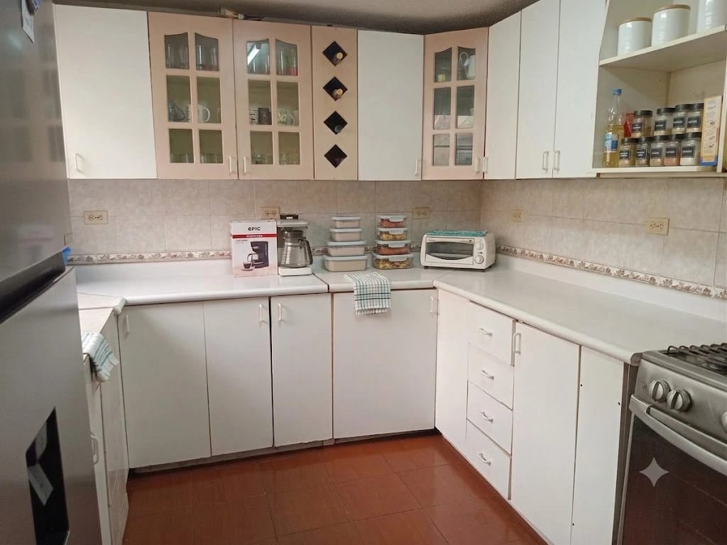 Casa en Venta en Condominio Villa Romana, zona 10 de Villa Nueva, Guatemala — foto 4 de 13