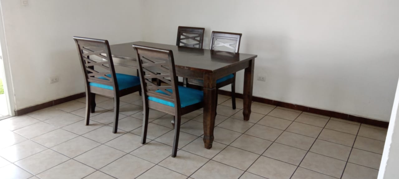 Casa en Venta en Villas del Condado, San Miguel Petapa — foto 3 de 13
