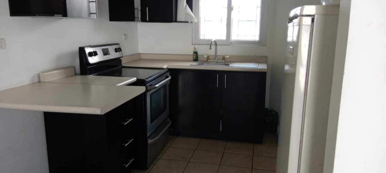 Casa en Venta en Villas del Condado, San Miguel Petapa — foto 4 de 13