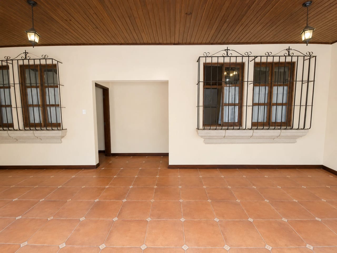 Casa en Venta en Antigua Guatemala — foto 3 de 11
