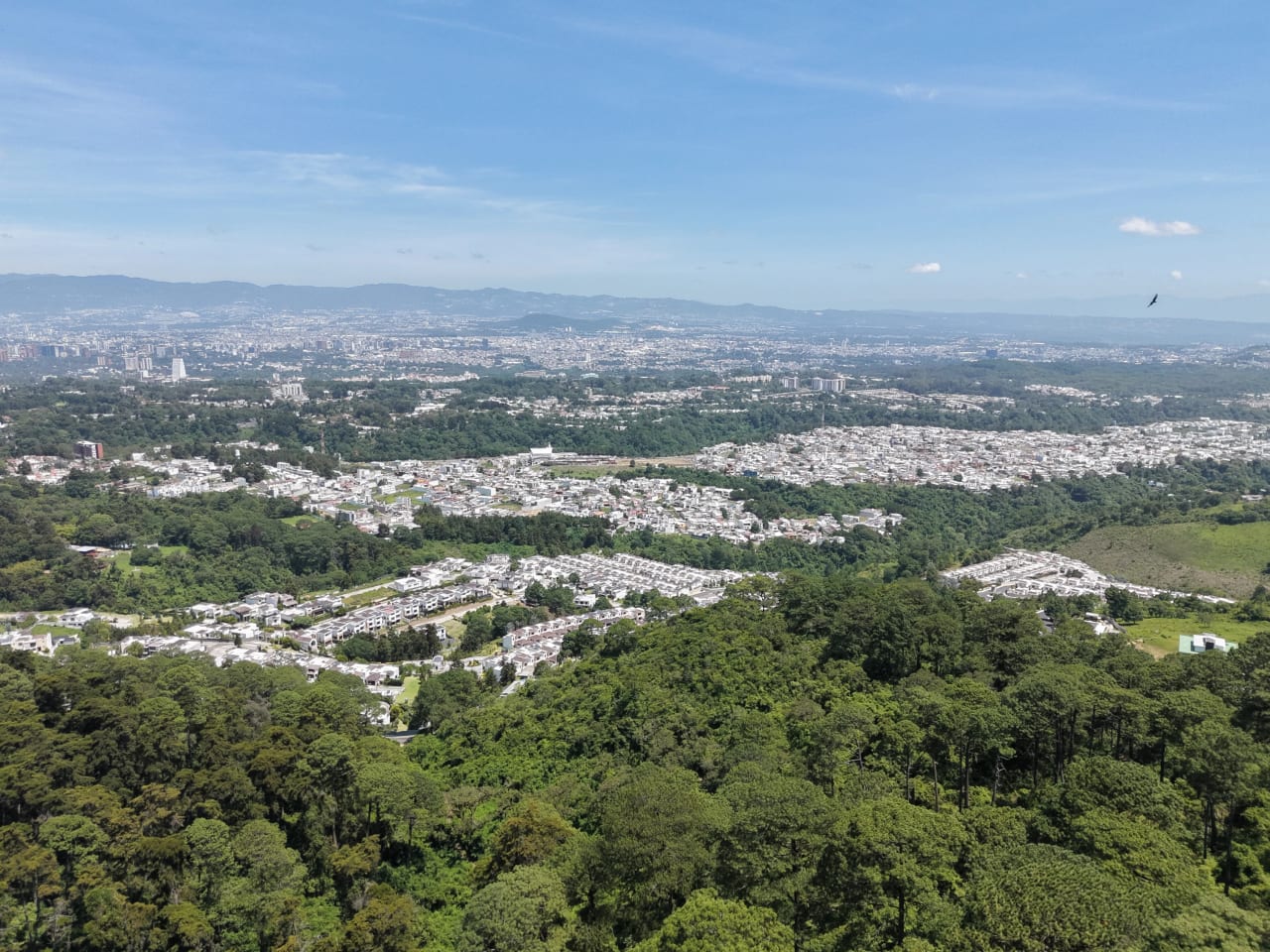 Vendo terreno en zona 16 — foto 7 de 9