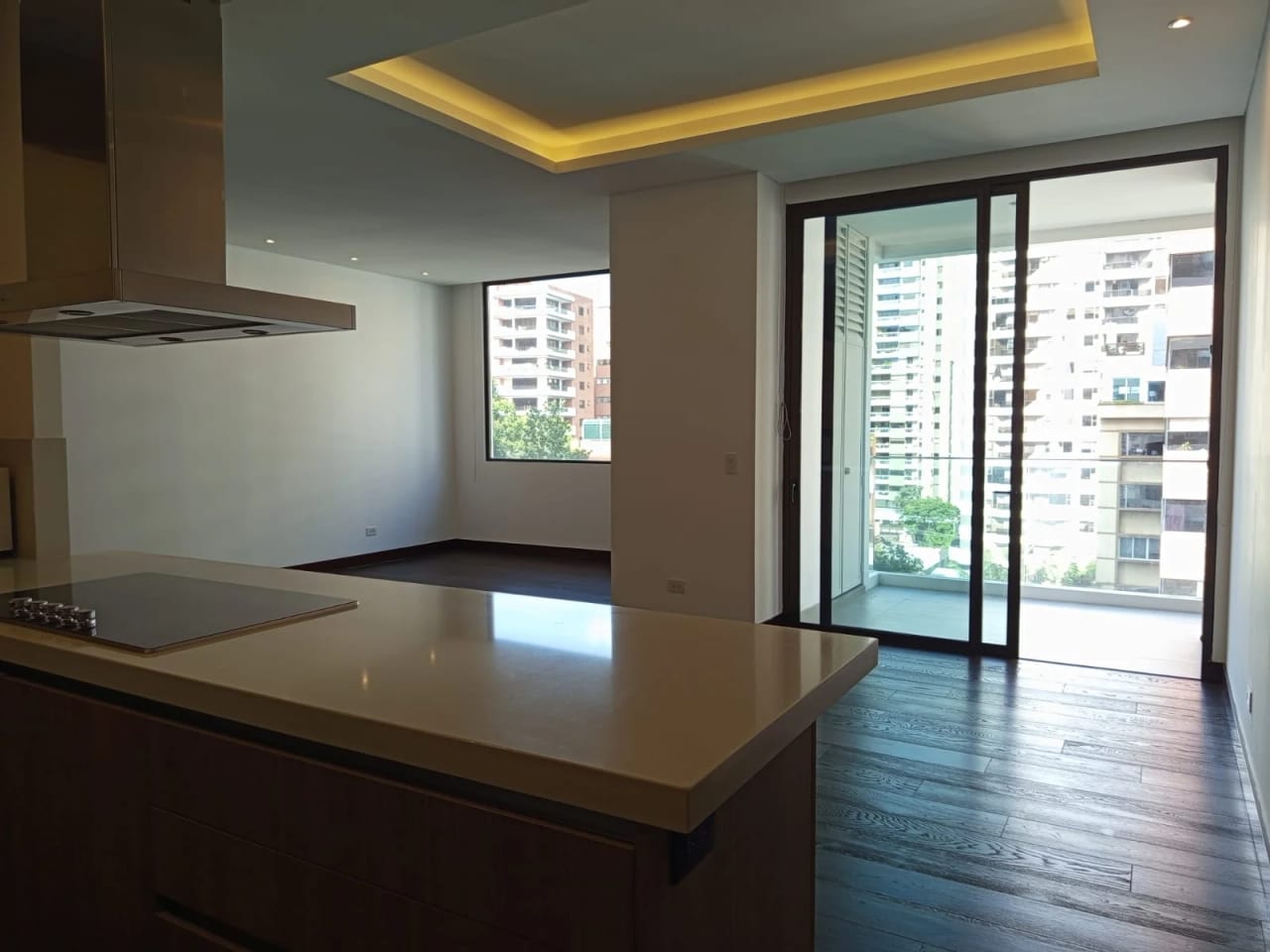 Apartamento en Zona 14 — Disponible en Venta y Renta — foto 1 de 17