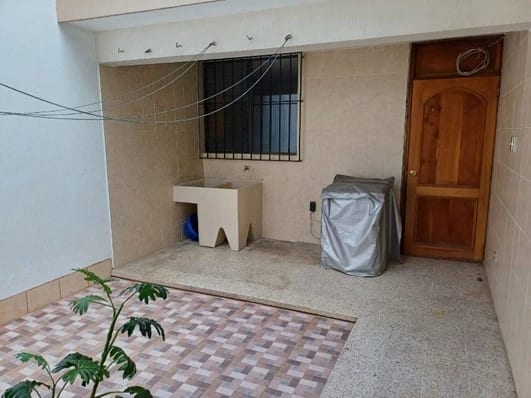 Casa en renta zona 15 VH I fuera de garita — foto 9 de 14