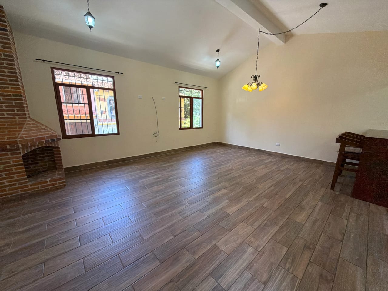 Casa en Renta en Jocotenango — foto 4 de 12
