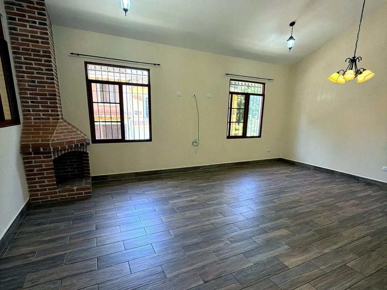 Casa en Renta en Jocotenango — foto 3 de 12