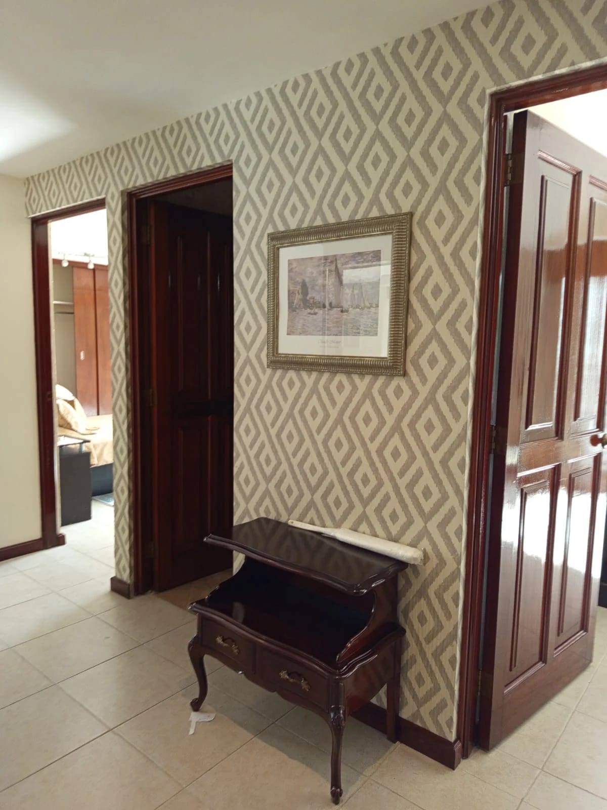 Apartamento Amueblado en Zona 14 (renta / Venta) — foto 17 de 17