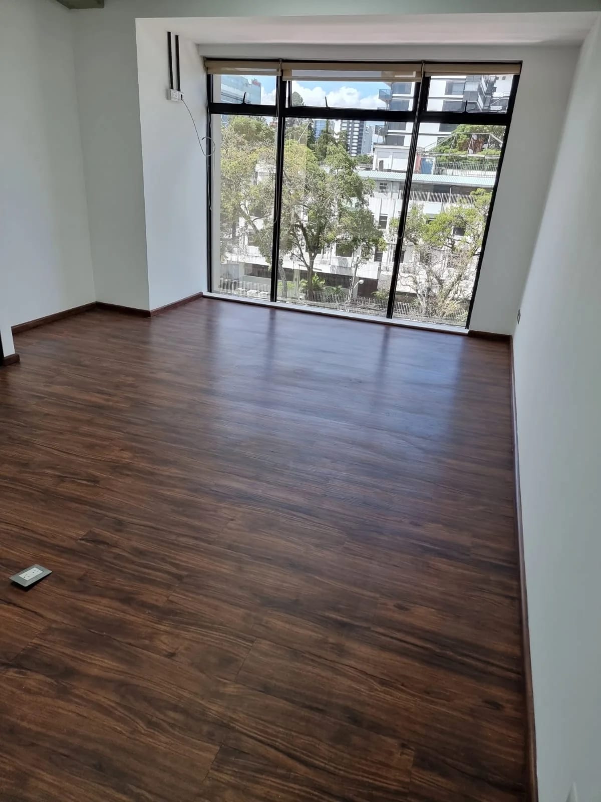 Venta de Oficina en Avenida Reforma (zona 9) — foto 3 de 14