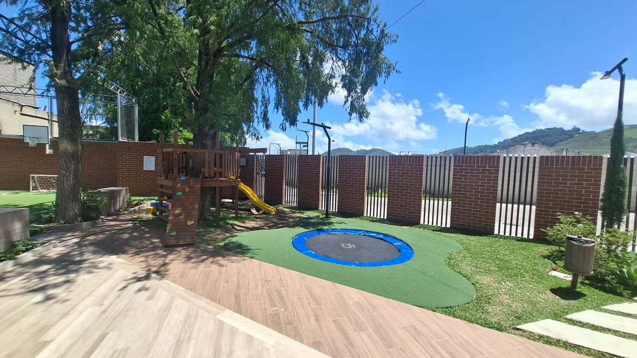 Apartamento en renta en zona 6, nivel alto — foto 12 de 16