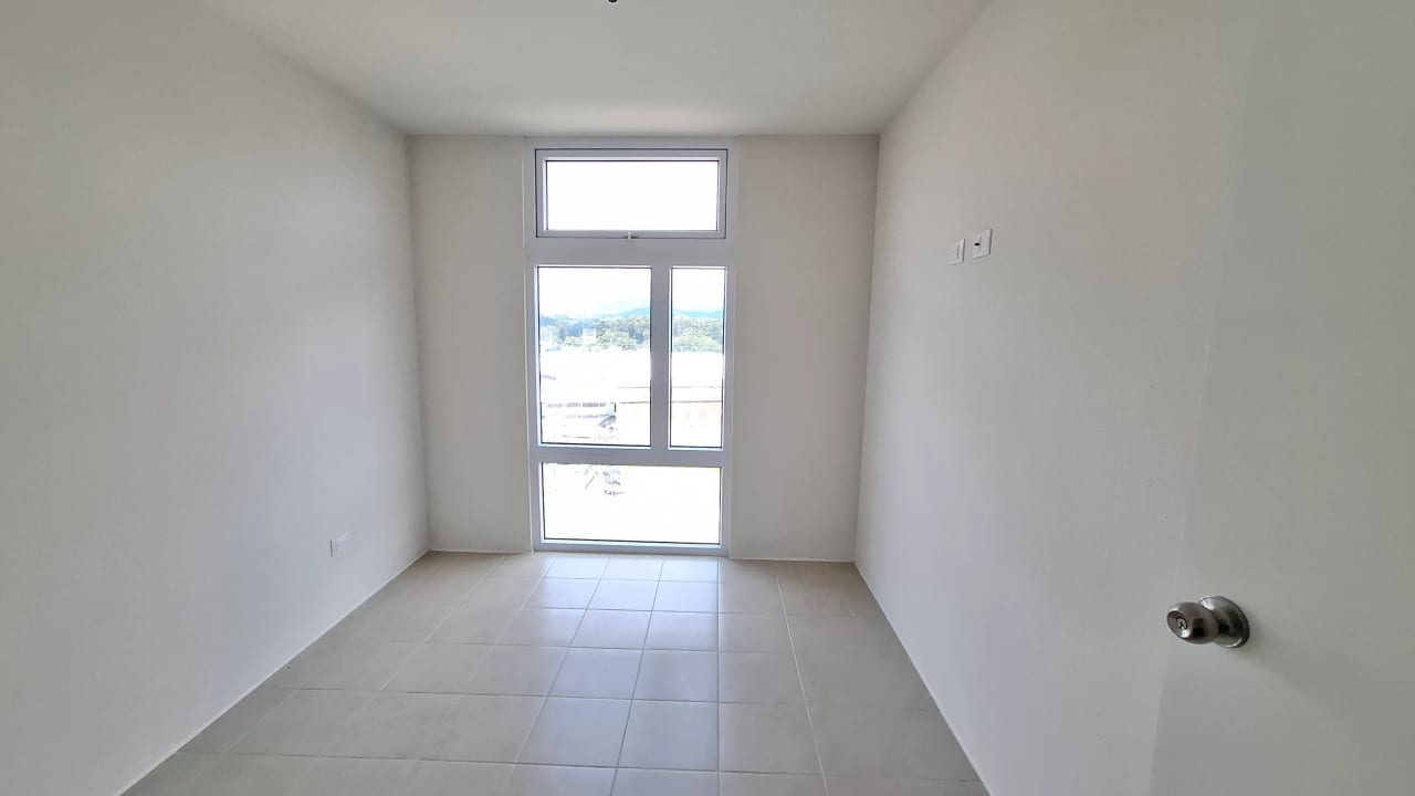Apartamento en renta en zona 6, nivel alto — foto 6 de 16