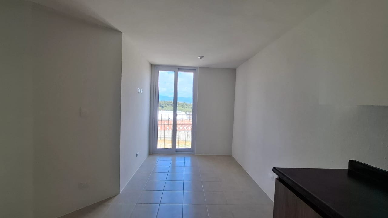 Apartamento en renta en zona 6, nivel alto — foto 5 de 16