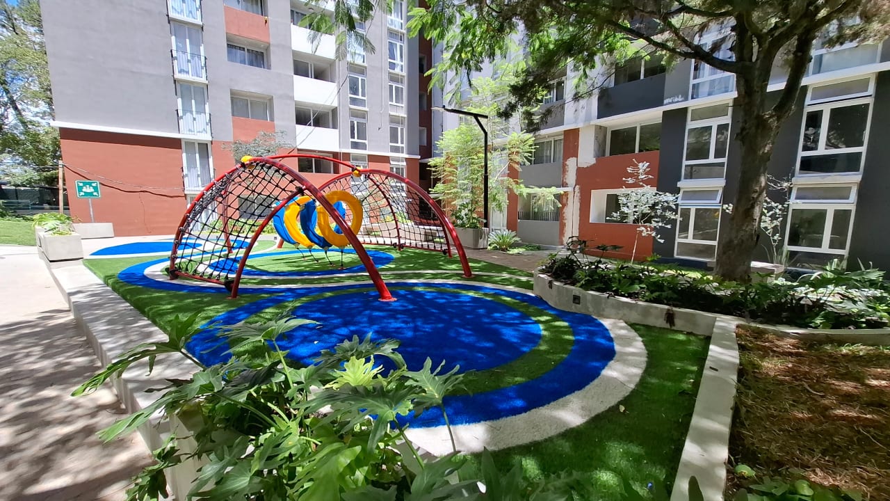 Apartamento en renta en zona 6, nivel alto — foto 15 de 16