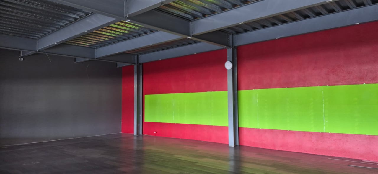 Espacioso Local Comercial de 1,305 m² en RENTA ¡excelente ubicación! — foto 3 de 11