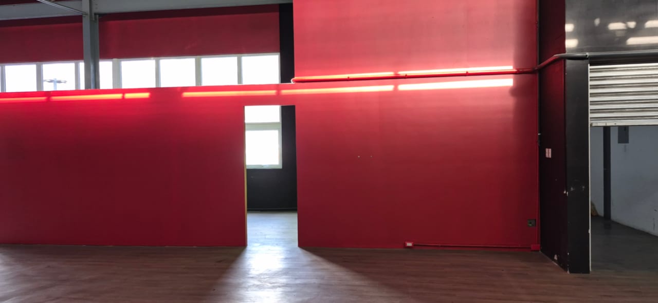 Espacioso Local Comercial de 1,305 m² en RENTA ¡excelente ubicación! — foto 7 de 11