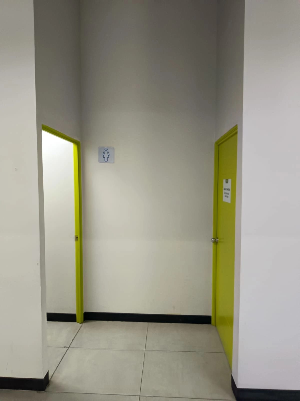 Local Comercial / Bodega 762.81 — foto 12 de 13