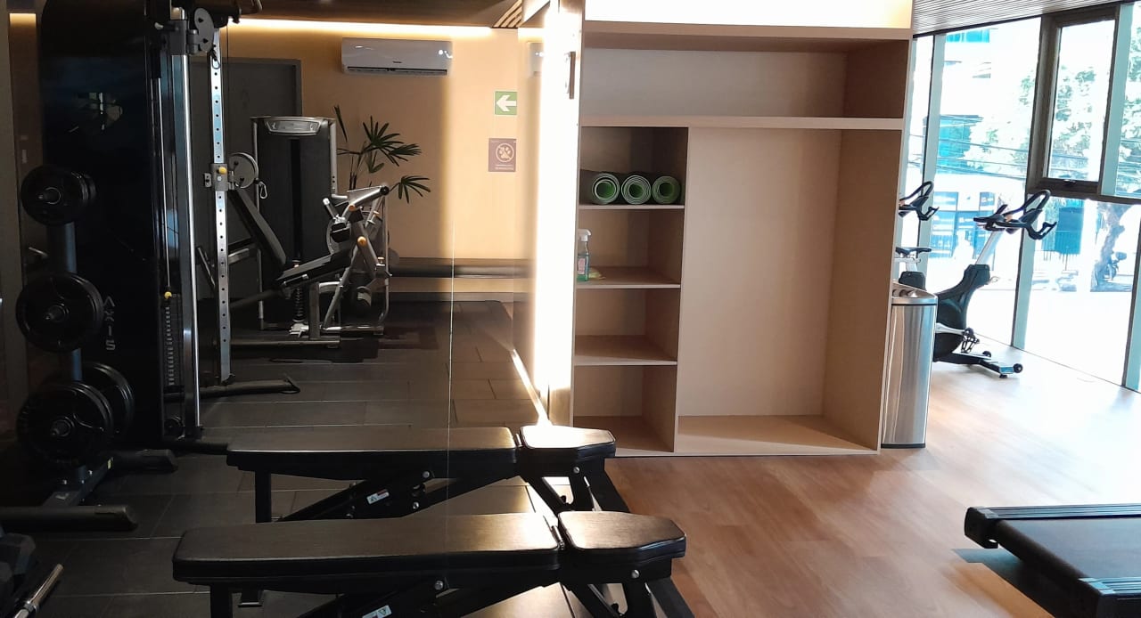 Apartamento en Renta Edificio ATARAH Zona 10 — foto 9 de 17
