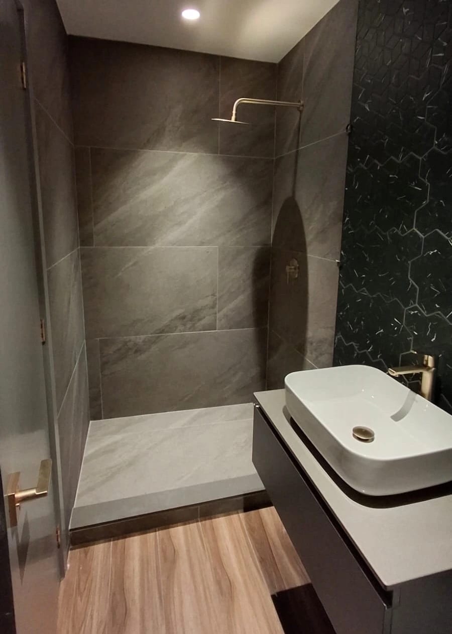 Apartamento en Renta Edificio ATARAH Zona 10 — foto 17 de 17