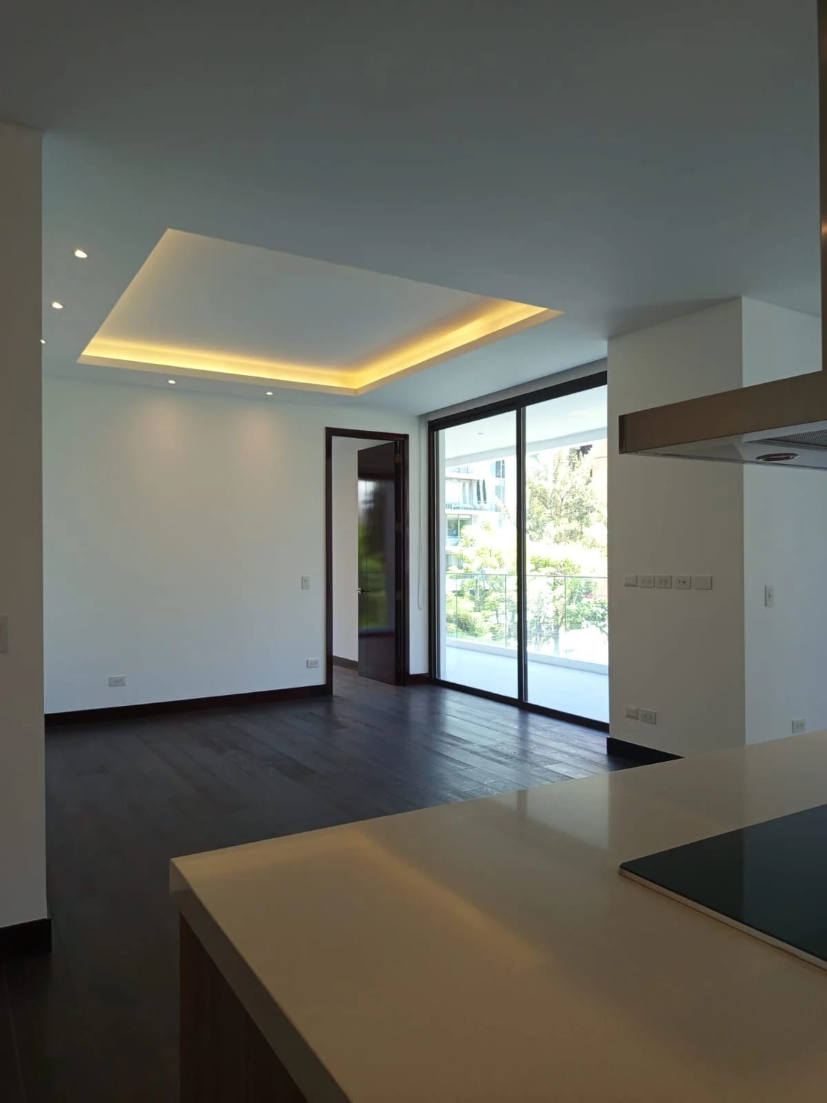 Apartamento en Renta y Venta Zona 14 de 2 habitaciones — foto 1 de 17