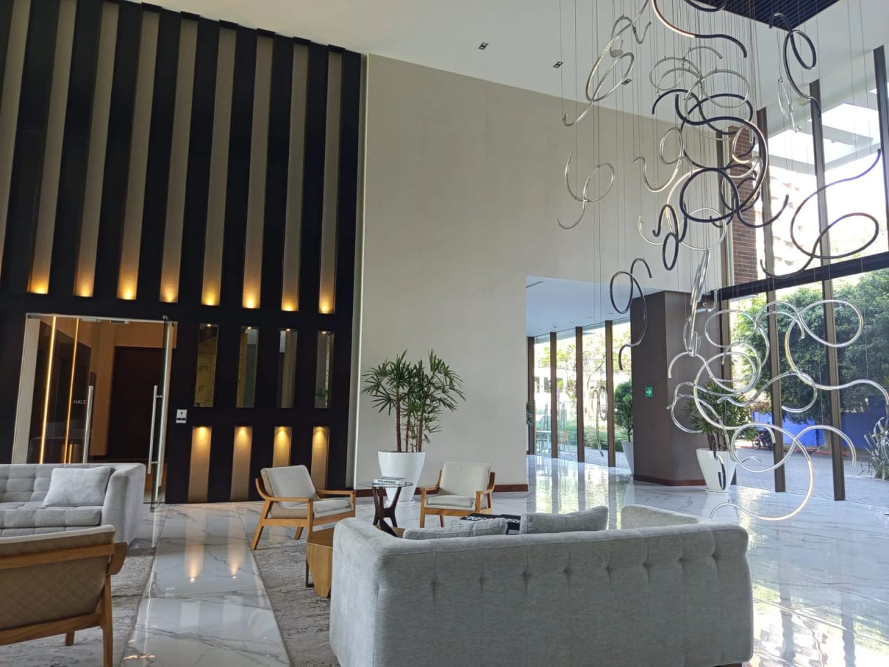 Apartamento en Renta y Venta en Zona 14 Dos Habitaciones — foto 2 de 17