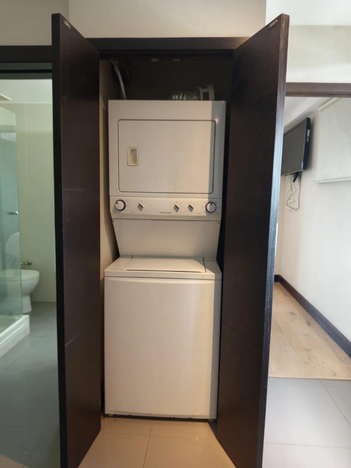 Se Rentan Apartamentos de Dos Habitaciones en Zona 15 Amueblados — foto 12 de 17