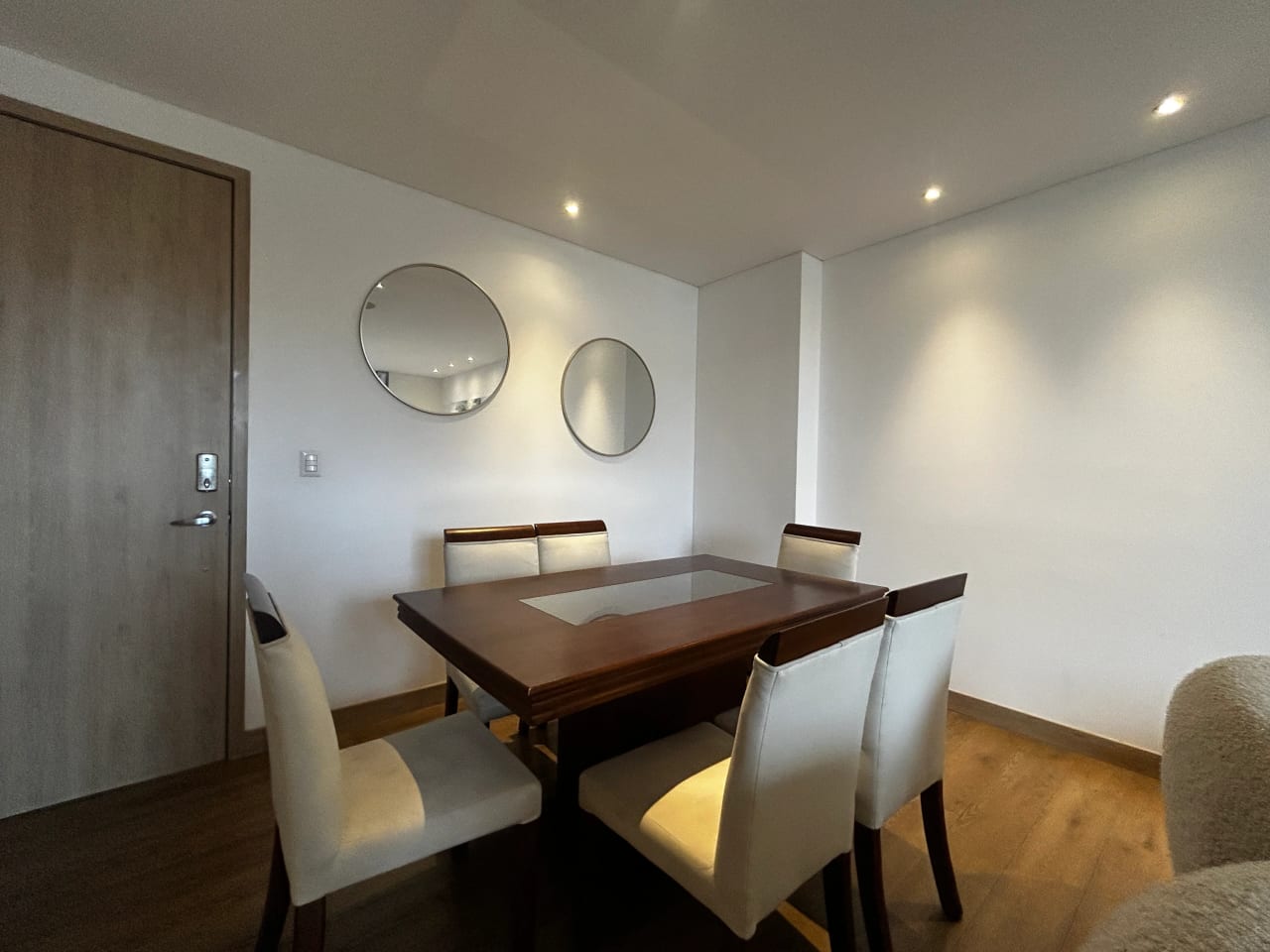 Apartamento a la venta en Trivá Zona 15 — foto 4 de 17