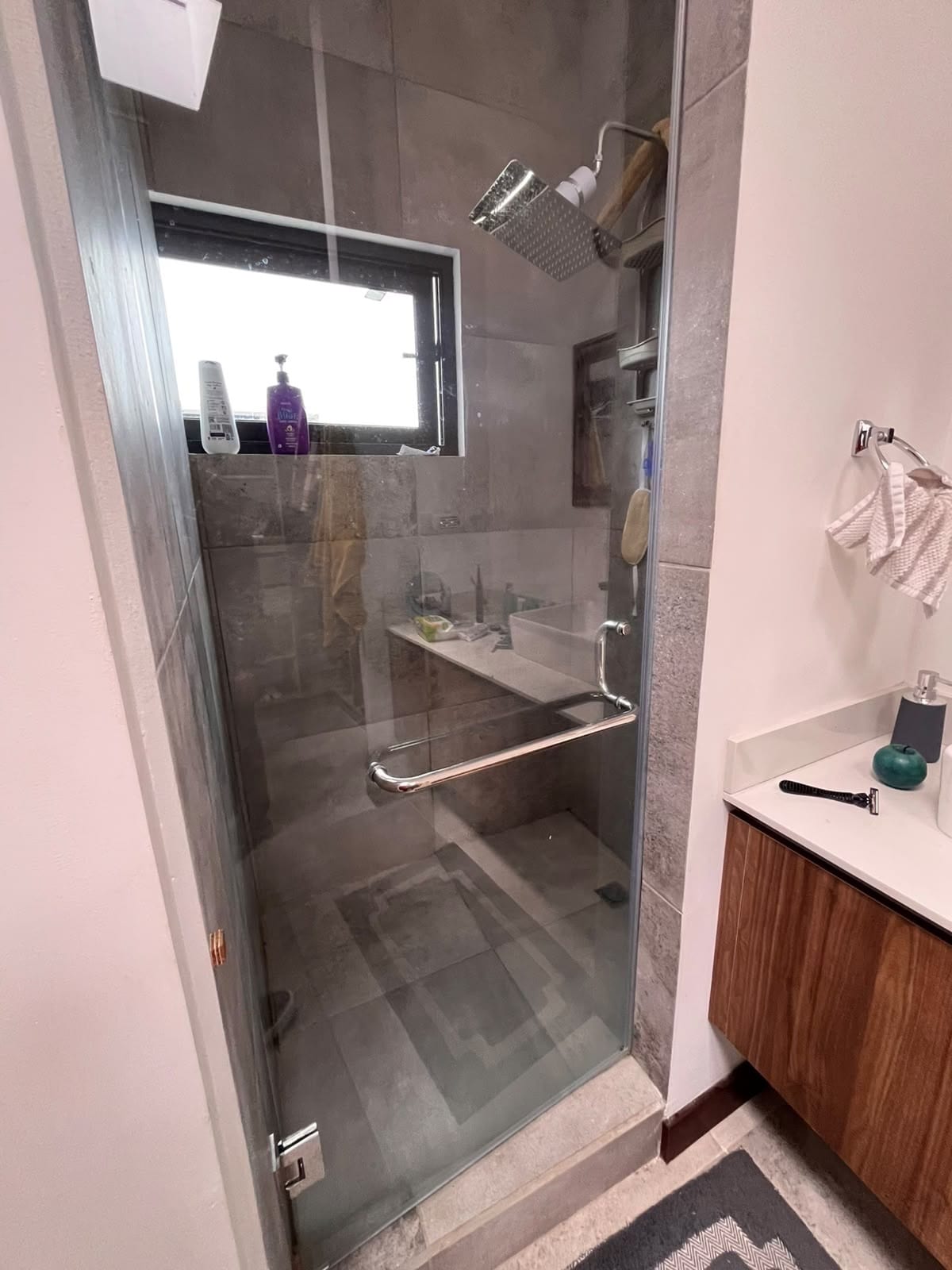 Baño — Casa en Venta Santa Catarina Pinula Condominio 7 Gotas — foto 6 de 17