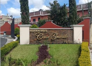 CASA EN VENTA En CASA GRANDE Km. 10 RUTA AL ATLANTICO — miniatura 1 de 17