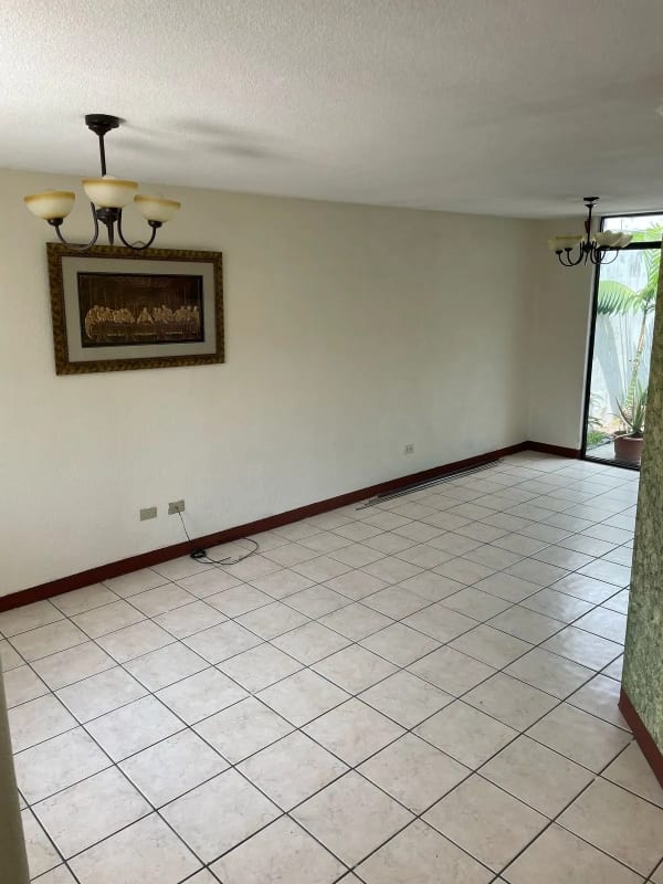 CASA EN VENTA En CASA GRANDE Km. 10 RUTA AL ATLANTICO — foto 11 de 17