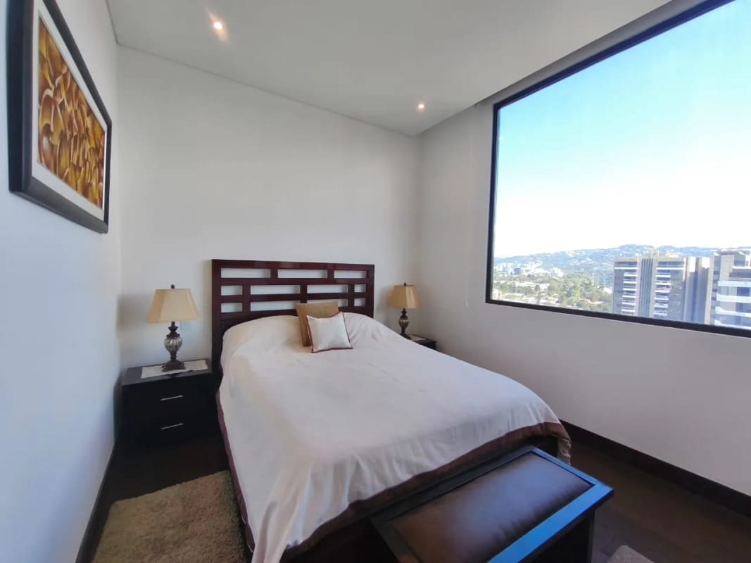 Apartamento Amueblado en Renta con opción a Venta Zona 14 — foto 7 de 17