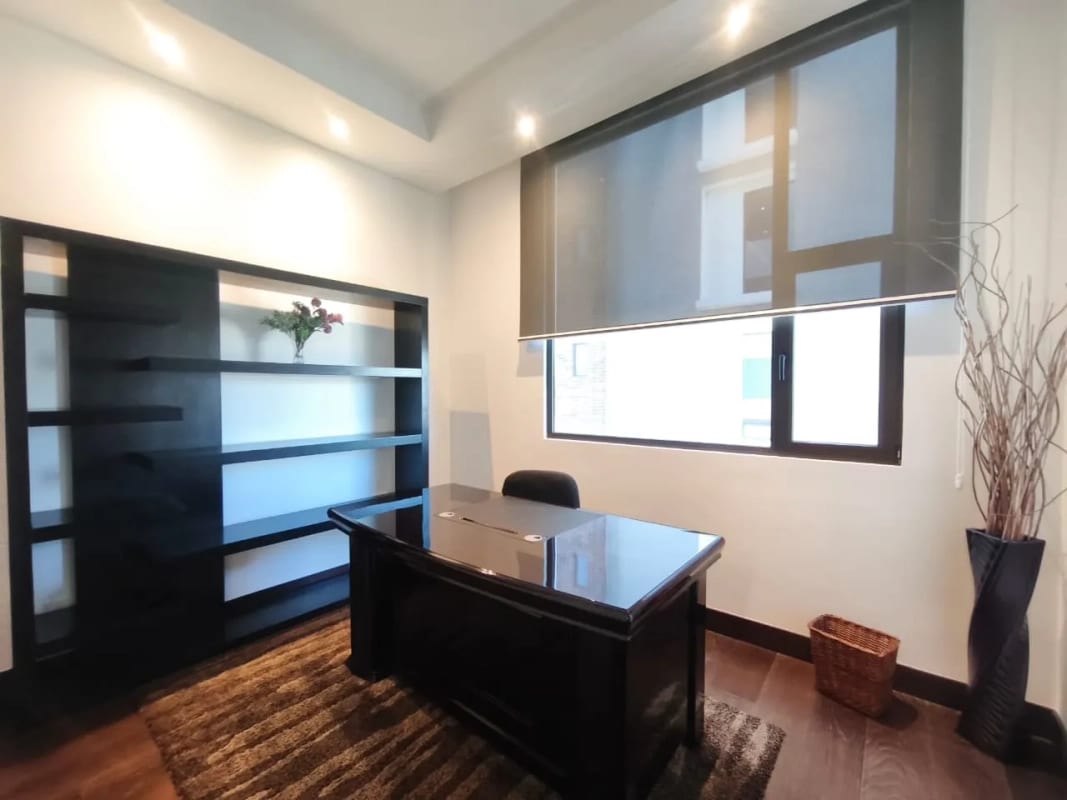 Apartamento Amueblado en Renta con opción a Venta Zona 14 — foto 2 de 17