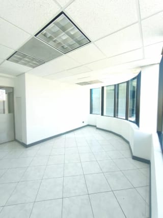 Oficina en Renta zona 14 — miniatura 11 de 11