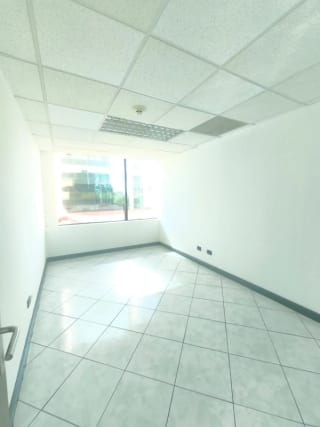 Oficina en Renta zona 14 — miniatura 4 de 11