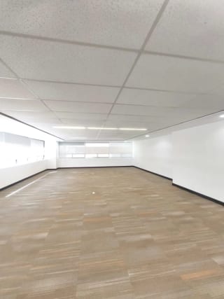 Oficina en Renta zona 10 (Con opción a Venta) — miniatura 12 de 13