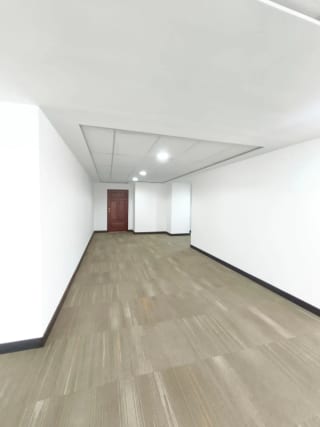 Oficina en Renta zona 10 (Con opción a Venta) — miniatura 6 de 13