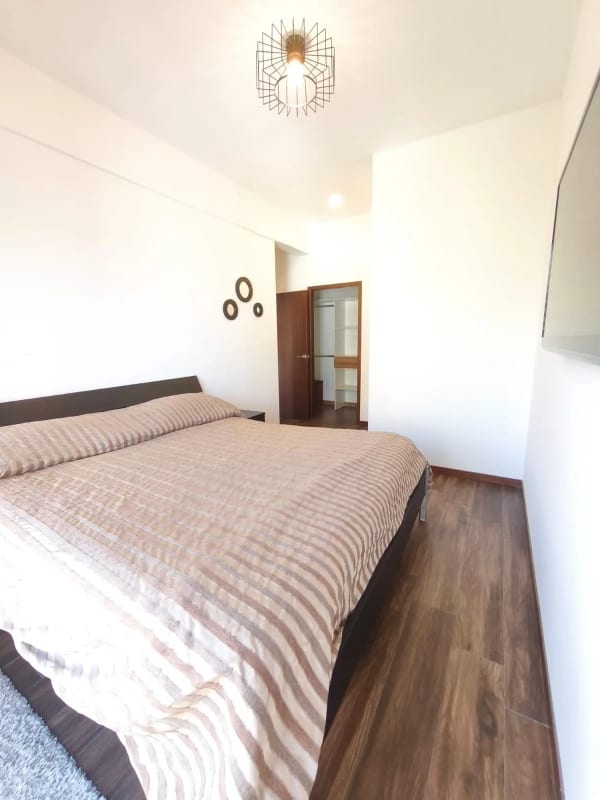 Apartamento Amueblado en Renta - Zona 10 (Opción a Venta) — foto 7 de 17