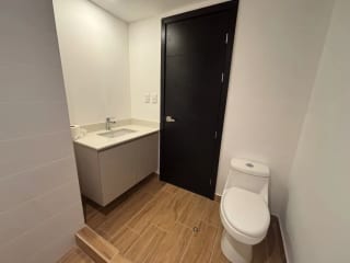 Apartamento en Renta en Essenza, zona 13, Guatemala — miniatura 9 de 13