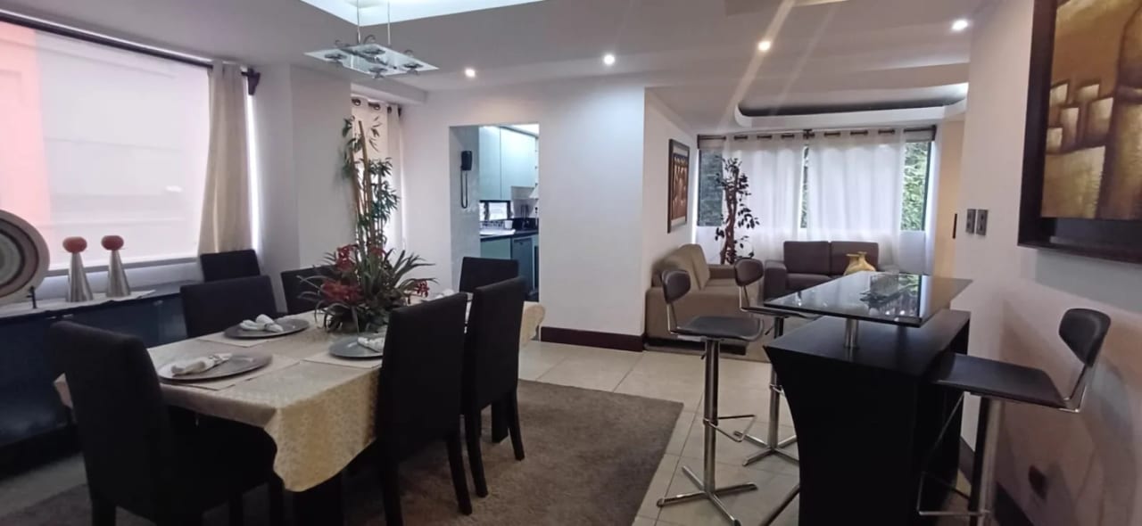 Apartamento amueblado en renta o venta en zona 10 — foto 12 de 16