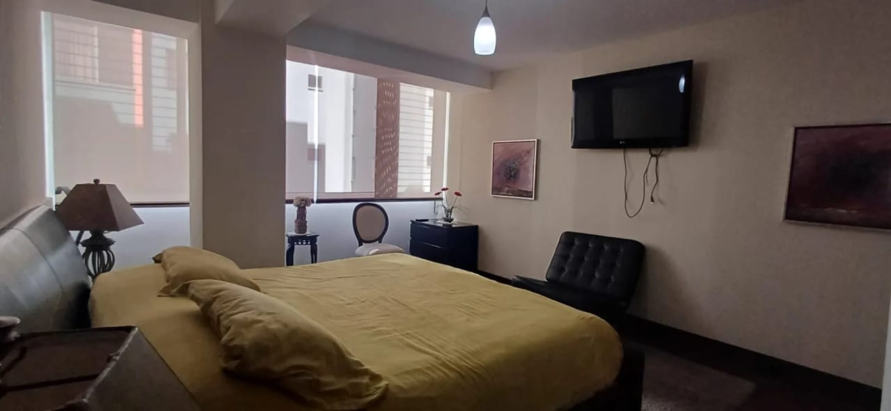 Apartamento amueblado en renta o venta en zona 10 — foto 6 de 16