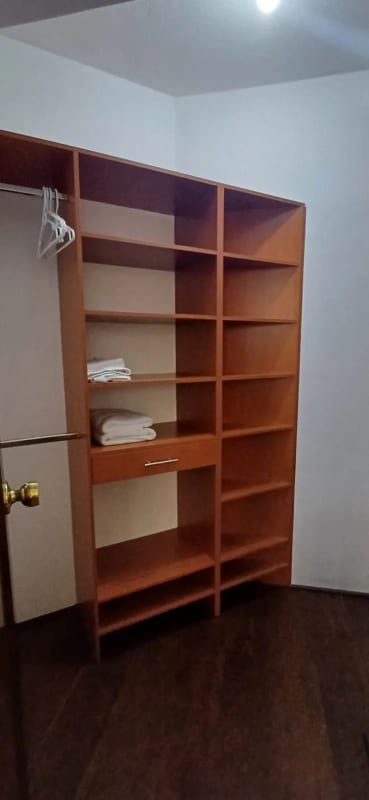 Apartamento amueblado en renta o venta en zona 10 — foto 4 de 16