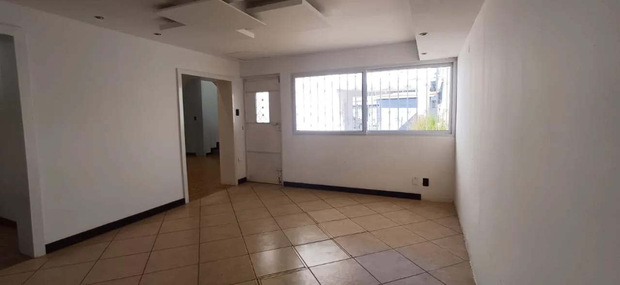 Se renta casa en zona 10 — foto 12 de 16