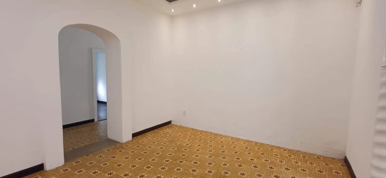 Se renta casa en zona 10 — foto 6 de 16