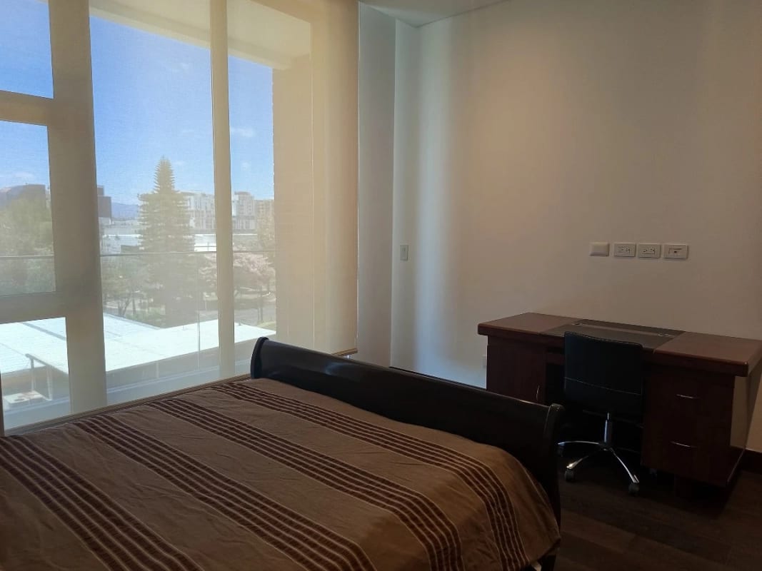 Se renta Apartamento Amueblado en zona 14 — foto 12 de 17